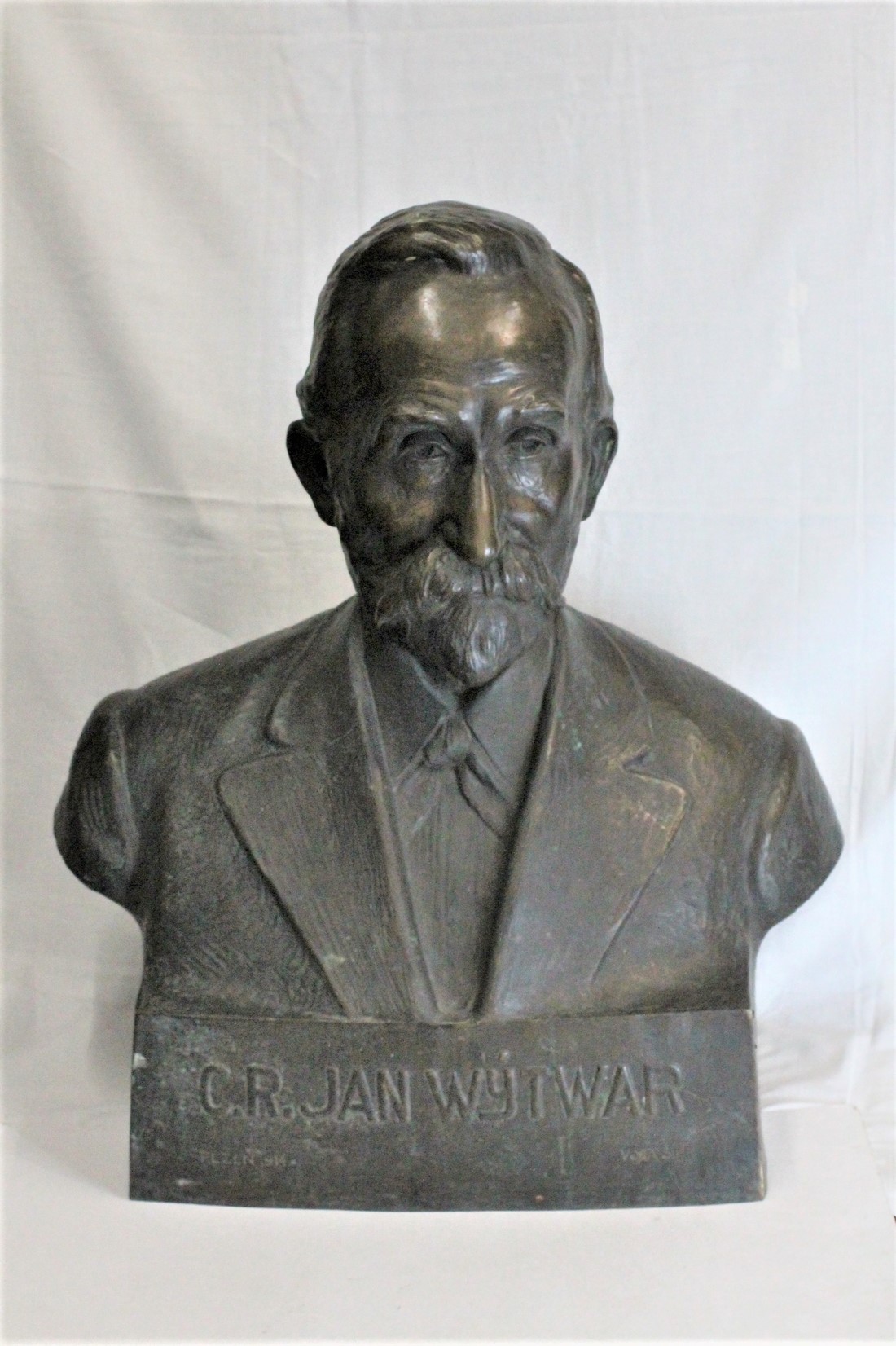 Bronzová busta - CR. Jan Wýtvar