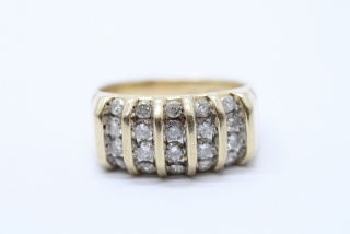 Pánský zlatý prsten s diamanty