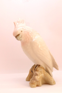 Porcelánová figurka - papoušek